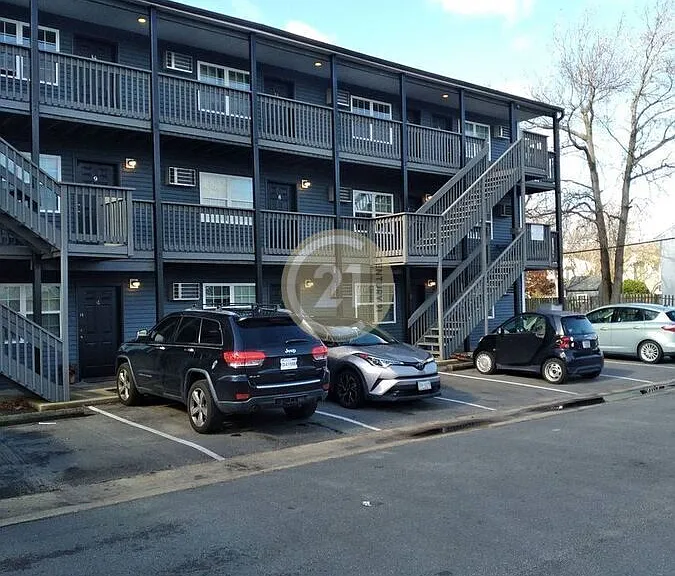3917 Bowdens Ferry Rd #8 — Photo 1