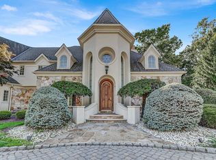1639 Woodland Ave, Edison, NJ 08820