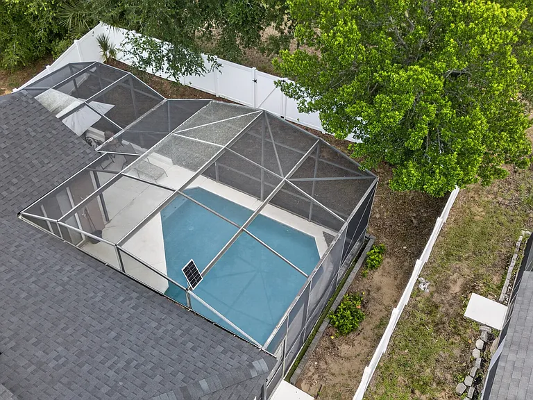 515 Corvina Dr — Photo 3