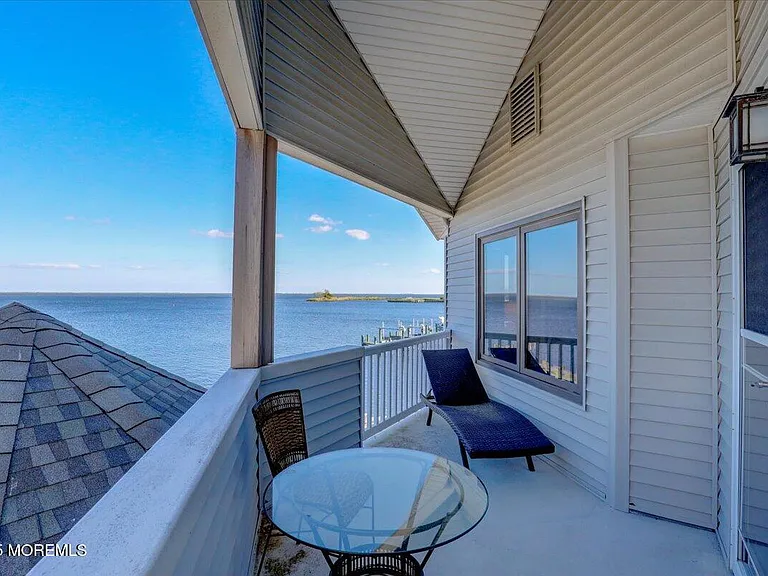 1207 Capstan Dr — Photo 36
