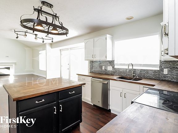 4th image of 1249 Timber Ridge Ct