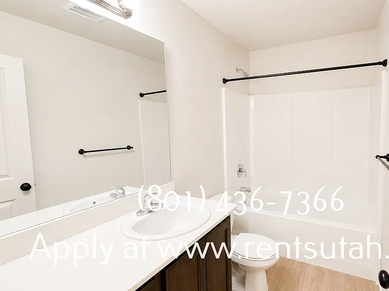 1794 N 1260 E — Photo 12
