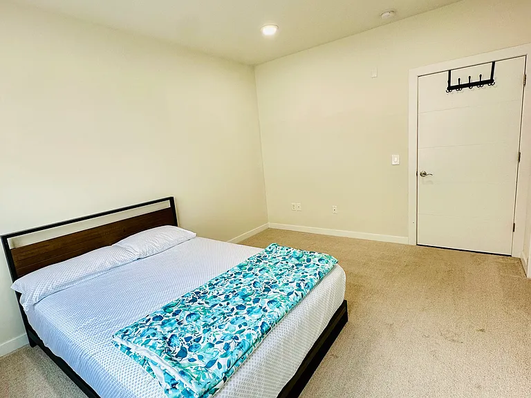 Guest Bedroom Pic 2