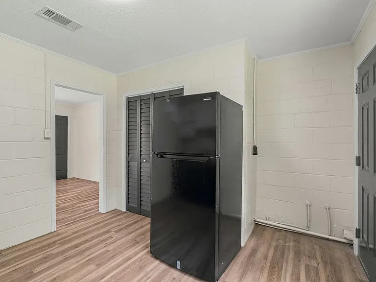 26 Kings Ct — Photo 8