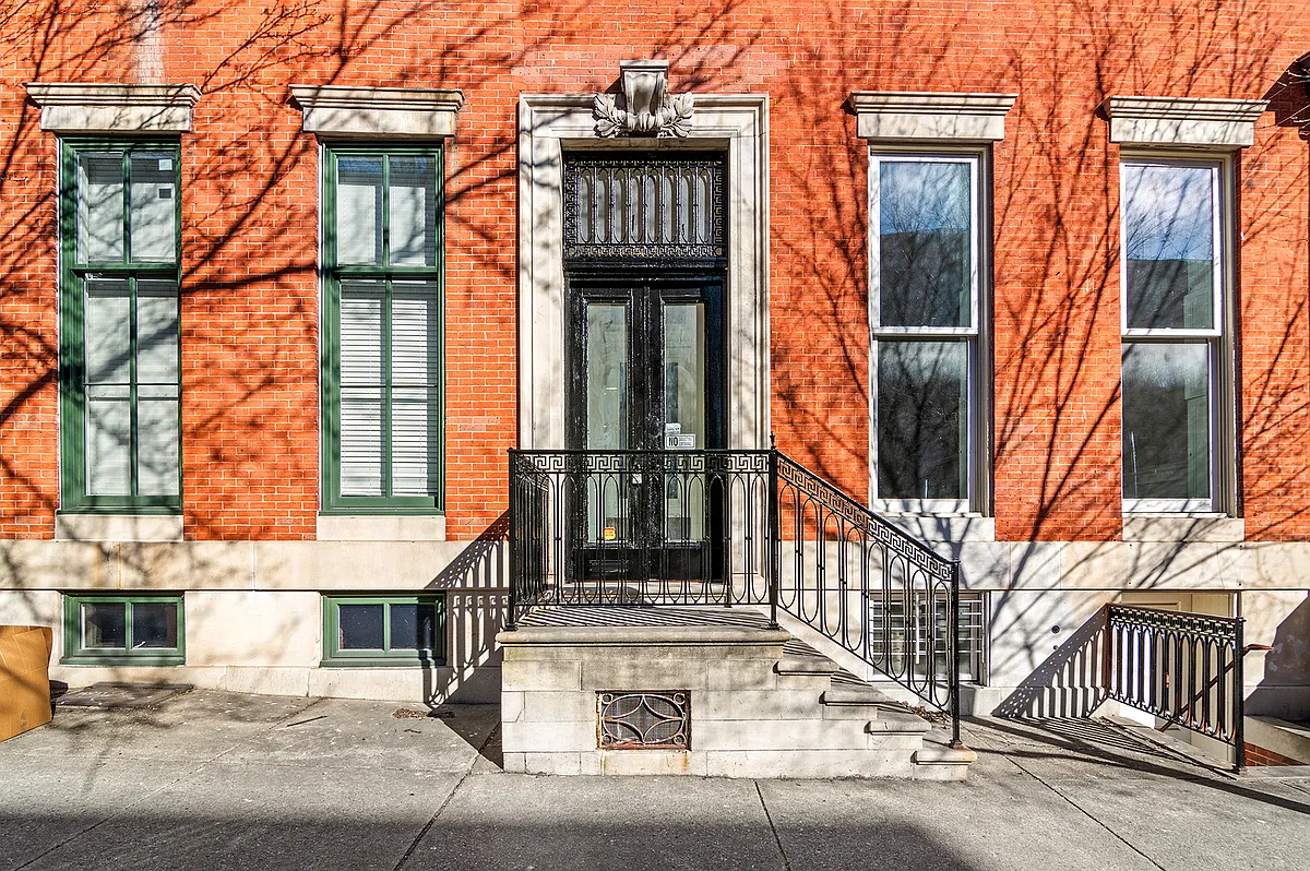 Building Photo - 919 Saint Paul St #1