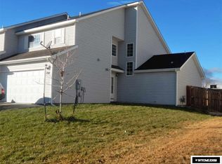 1210 Meadow Ln, Douglas, WY 82633