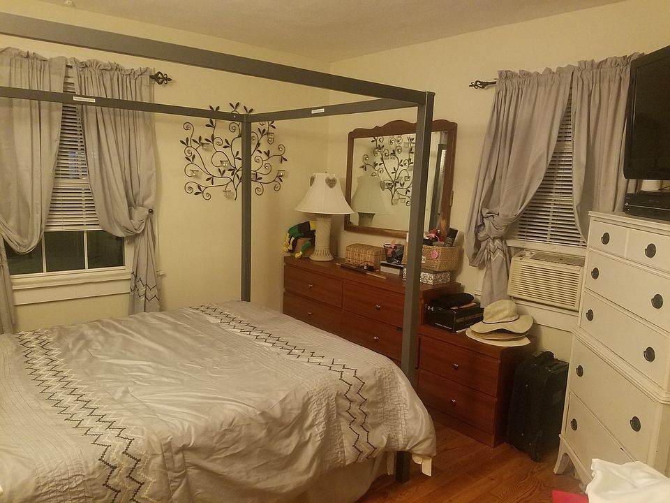2nd image of 9 Lacey Rd