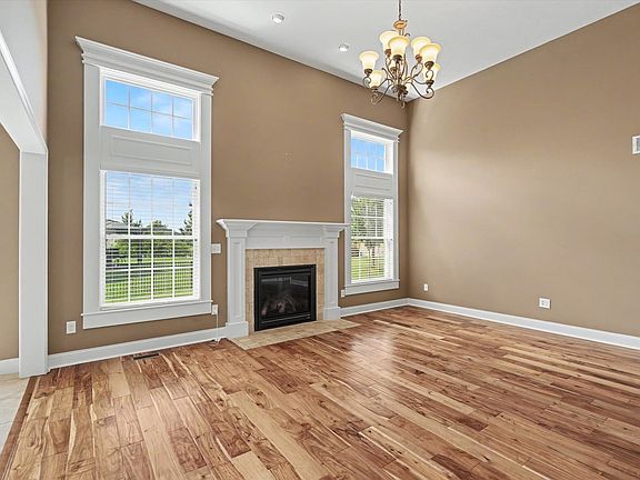4th image of 1807 Horizon Ct