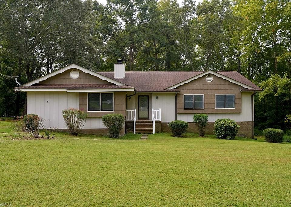 1st image of 2103 Leona Dr