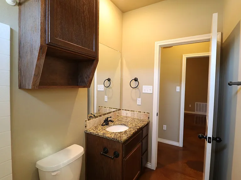 3506 Canyon Crossing Dr — Photo 16