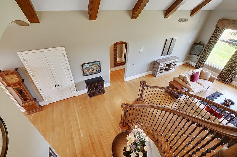 7654 Stonevalley Blf, Clarkston, MI 48348 Zillow