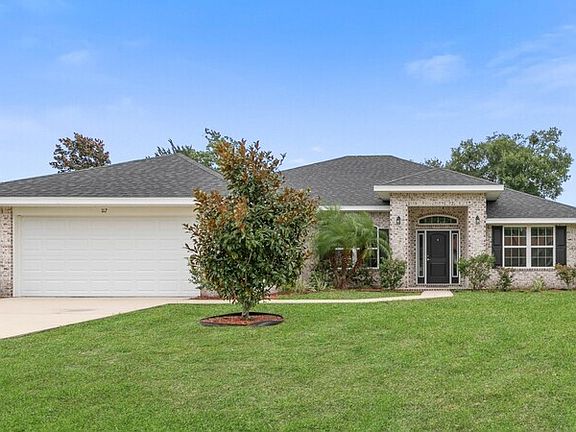 2nd image of 117 Fort Caroline Ln