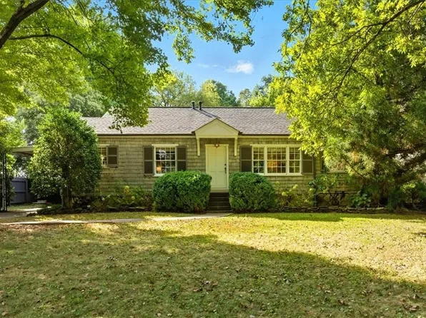 1407 Merry Ln NE, Atlanta, GA 30329