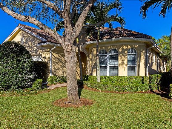 2nd image of 2174 Falls Cir