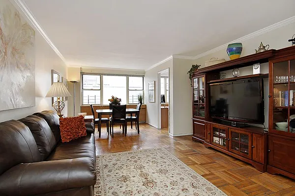 Sold by Corcoran | media 6