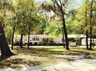 119 Indian Trl, Florahome, FL 32140