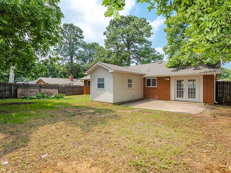 3406 Hastings Dr — Photo 32