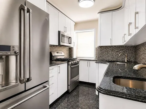 6610 149th St APT 1A, Kew Gardens Hills, NY 11367