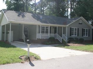 3513 Castlegate Dr, Raleigh, NC 27616