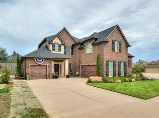 9101 NW 86th Ct, Yukon, OK 73099
