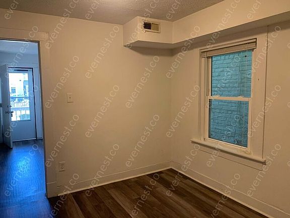 5th image of 3218 O St APT 1