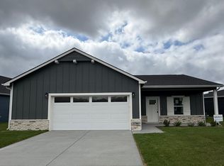 1786 W Redbud Ln, Goddard, KS 67052
