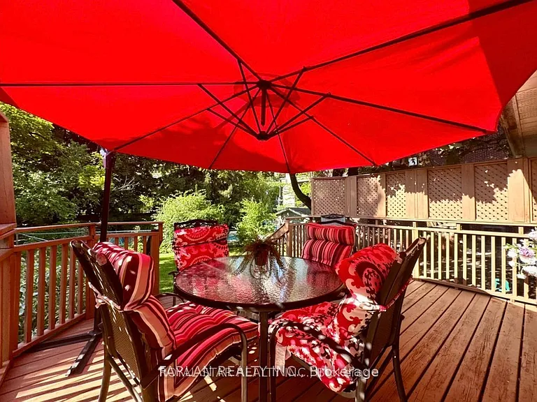 38 Lake Ave — Photo 11