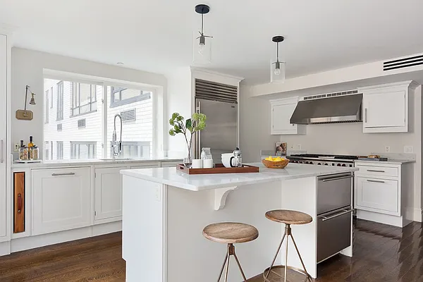 Sold by Compass | media 13