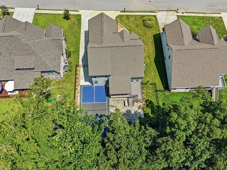 9202 White Ash Dr — Photo 43