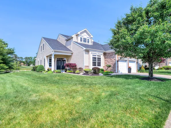 38 Ocean Grove Lane, Waretown, NJ 08758