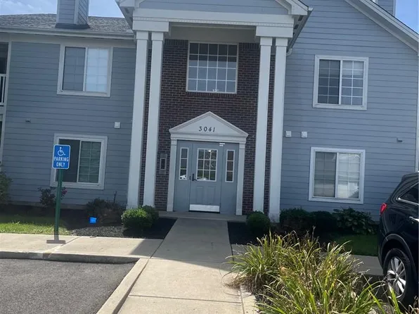 3041 Westminster Dr APT 207, Beavercreek, OH 45431