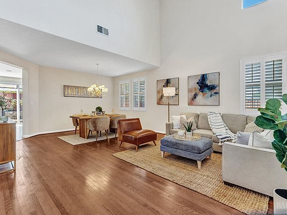 4th image of 51 Independence Drive
