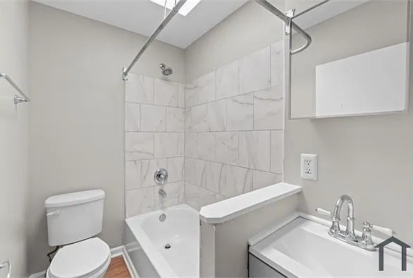 3427 Ravenwood Ave — Photo 4