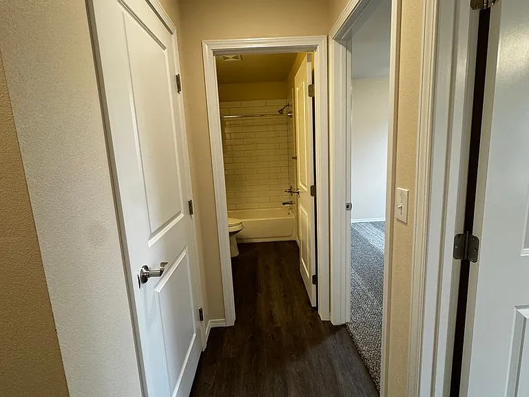 4203 Sunset St — Photo 11