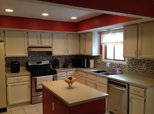 65 Trail Edge Cir, Powell, OH