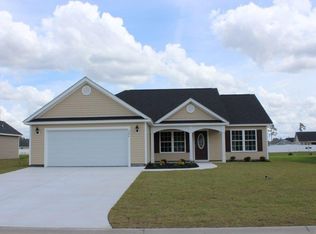 384 Millbrook Cir, Galivants Ferry, SC 29544