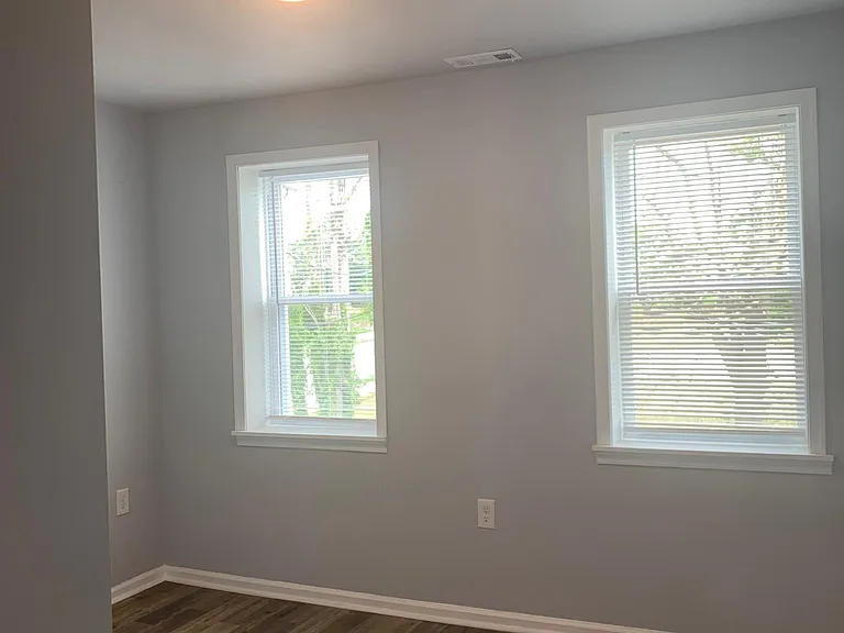 1641 N Patterson Park Ave — Photo 22
