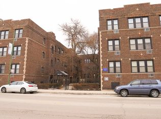 742 W Addison St, Chicago, IL 60613