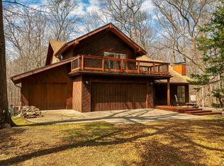 87 May Apple Ln, Carbondale, IL 62903