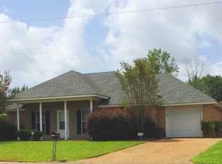 4215 Gunar Dr, Byram, MS 39272