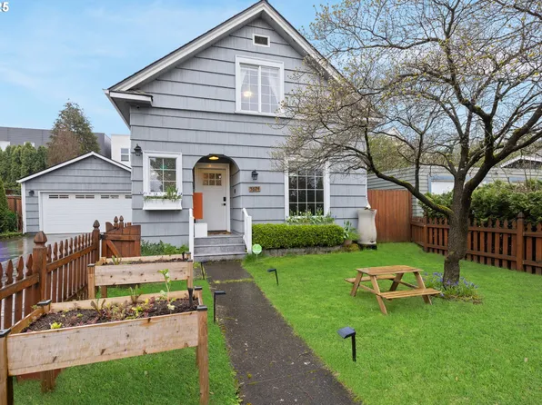 5624 NE Hoyt St, Portland, OR 97213