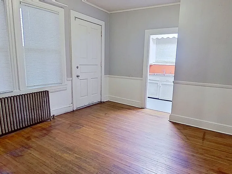 334 N Beaver St #2 — Photo 2