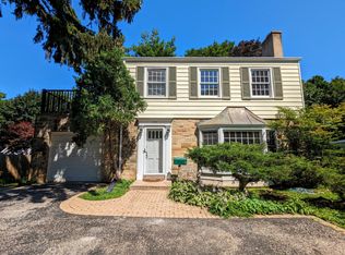 313 Ridge Rd, Kenilworth, IL 60043