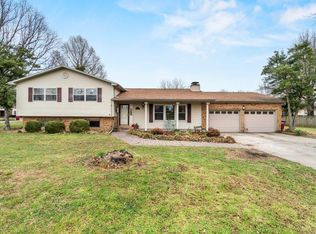 830 Euclid Dr, Sikeston, MO 63801