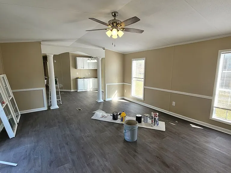 130 Nowhere Rd — Photo 2