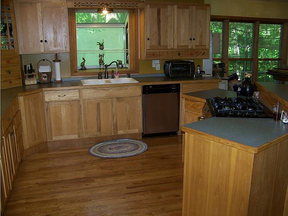 4th image of 29842 E River Way