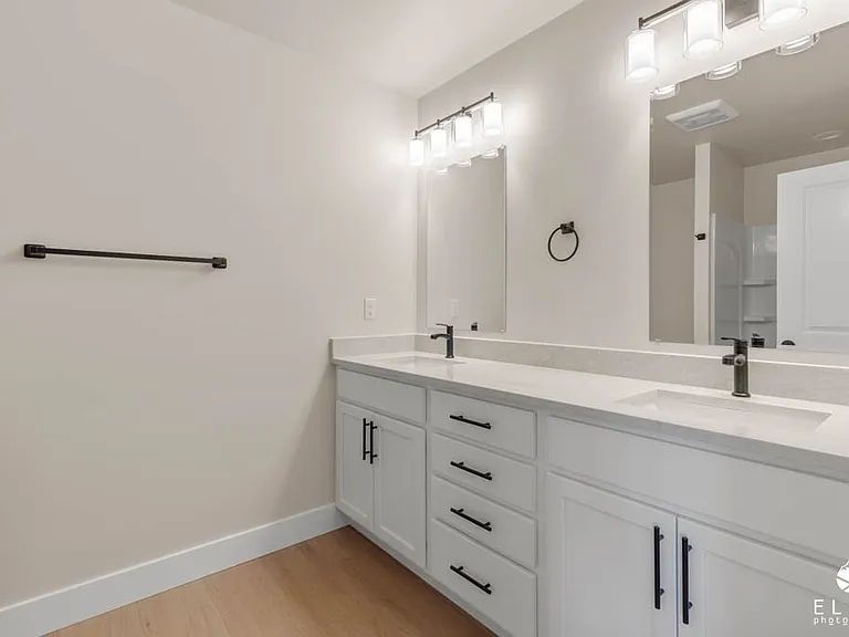 1725 N Lana Cir #A — Photo 15