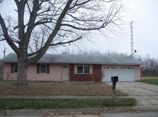 116 Bon Bon Dr, Union City, OH 45390