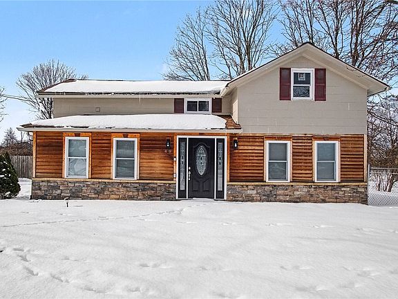 2nd image of 49 Summer Sky Dr