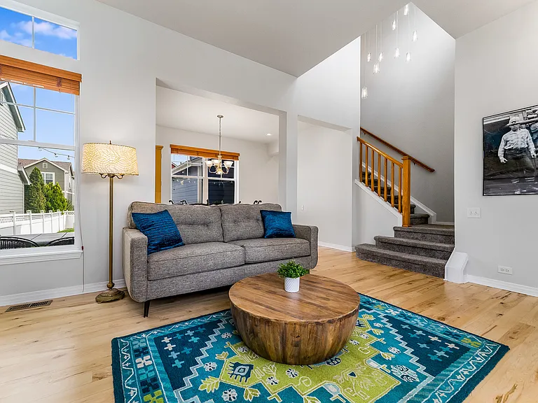 2627 Rock Creek Dr — Photo 3
